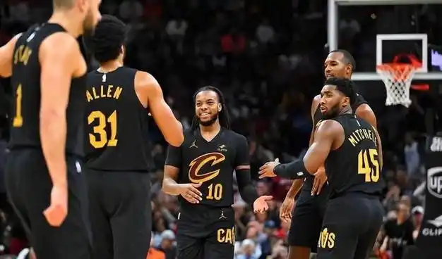 打爆,变阵都不需要过脑|阿伦|莫布里|公牛队|克利夫兰骑士_网易订阅