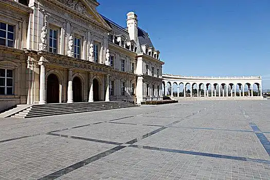 现代欧式建筑城堡酒店