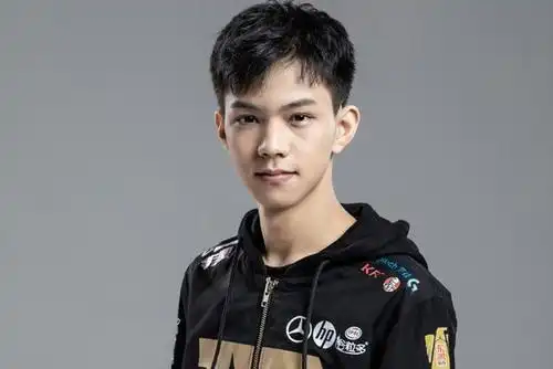 joker谈rng新人:wink表现还算合格,但他可能无法成为顶尖ad!_选手