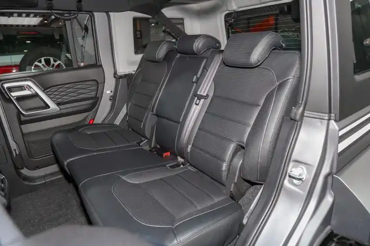 2022款北京bj4020t手自一体四驱环塔冠军版汽油