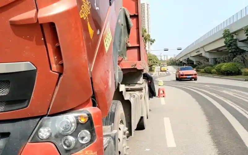 深圳货车维修厂外出修货车