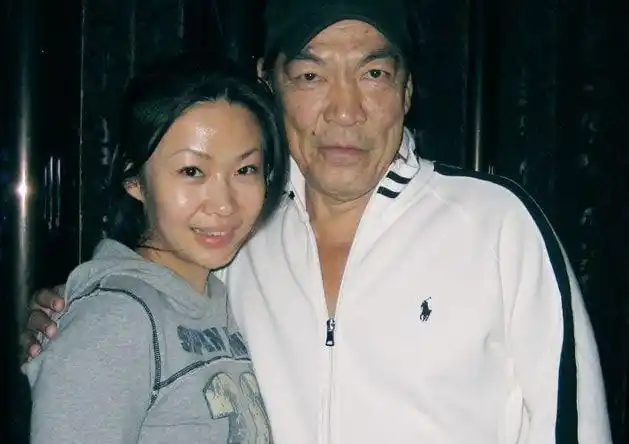 "大傻"成奎安:曾因重情义入狱4年,俩儿子却为家产"争破头"