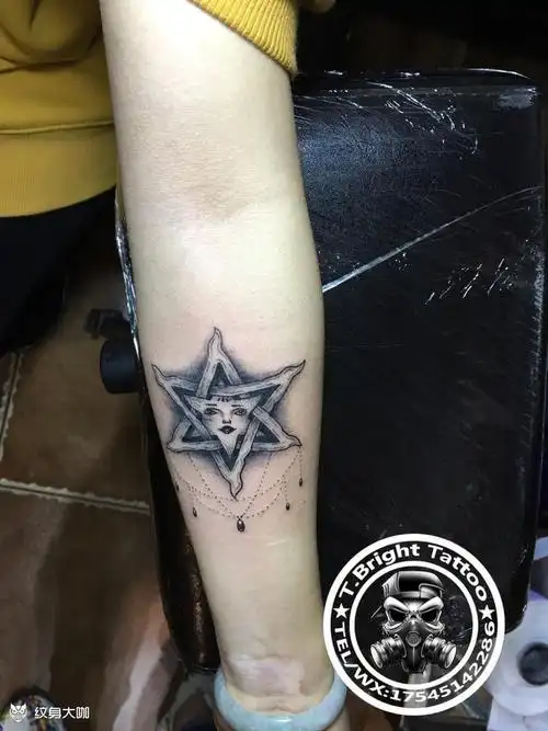 六芒星_纹身图案手稿图片_邹宏亮的纹身作品集