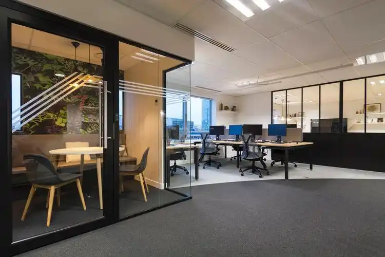 互联网公司办公室室内装饰设计效果图2018图片-城起装修效果图