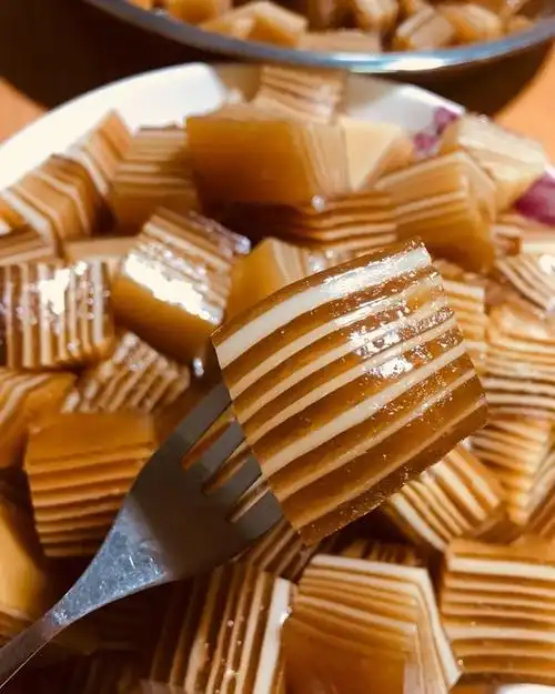 燕子-1502做的q弹椰汁千层糕(马蹄糕)