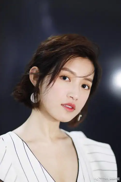 主题:苏青空档这么久了,粉丝内心哭唧唧啊,有谁知道她最近的料吗[17]