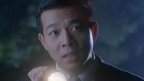 60岁吴毅将到内地酒吧演出,浑身肌肉被赞有型,妻子买百元球鞋