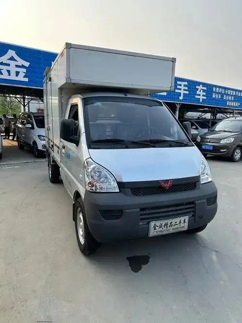 五菱箱货2020年11月,带助理空调,原版原漆,实表9000 - 抖音
