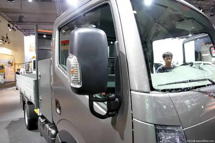 汉诺威车展日产凯普斯达nt400136马力轻卡