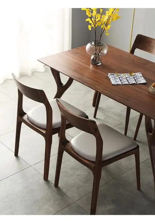 黑胡桃木餐桌北欧简约原木家具现代e家长方形实木轻奢餐厅餐桌椅 定制