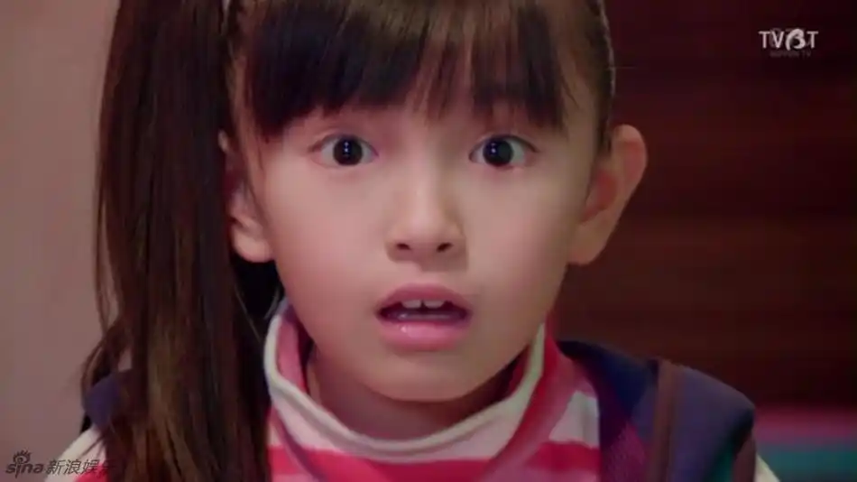 新浪娱乐讯 今天是日本人气童星铃木梨央的10岁生日.