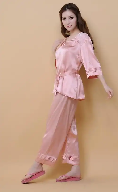 贝诗维迪 100%桑蚕丝家居服 女士真丝优雅蕾丝花边睡衣套装st3880