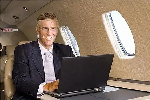 白领精英_白领精英图片