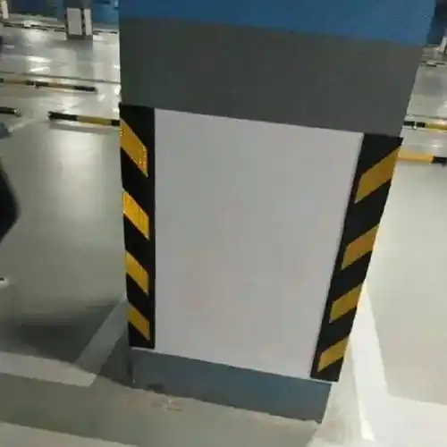 郑州高新区地车车库柱子反光警示条反光橡胶护角