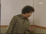 搞笑一家人奋力地highkick