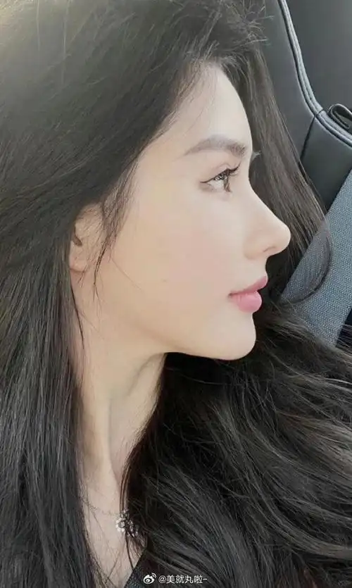 直鼻9199微微翘太神了!美到我心坎里了