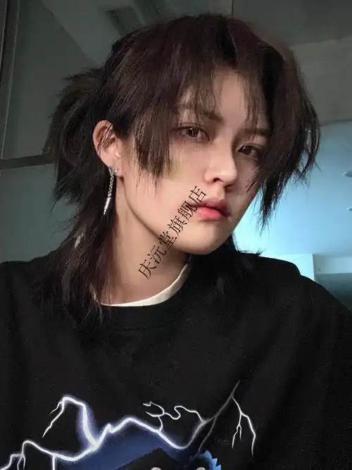 【潮流打扮】假发鲻鱼头酷帅武头日系狼尾中分刘海短直发动漫cos头套