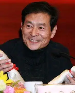 陈国星个人资料简介陈国星家庭背景图片资料 - 帮企客