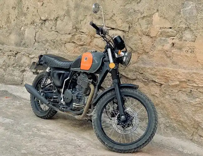 出鑫源400复古摩托车8500