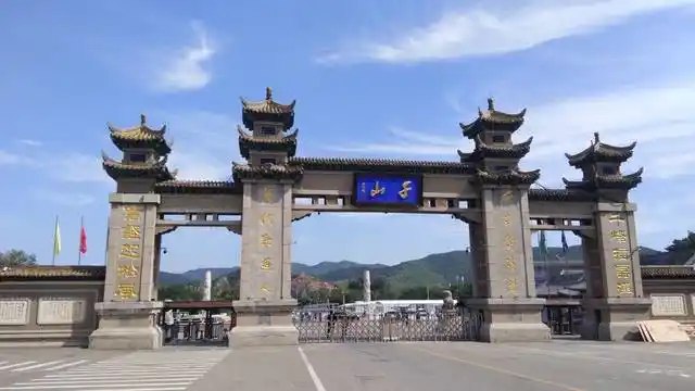 辽宁鞍山千山景区一年四季景色宜人值得一游