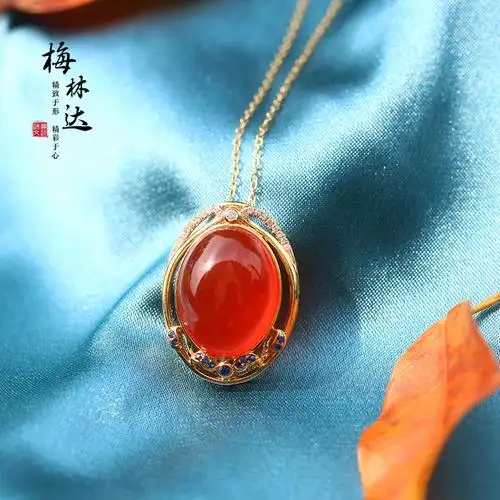 melinda/梅林达【玉颜】南红玛瑙18k镶嵌蛋面吊坠项坠女玉石吊坠