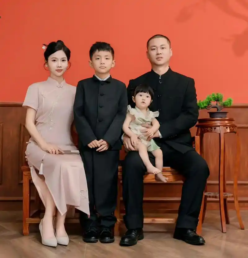 两个人固然快乐,但四个人好像更幸福诶.这是我们在一起的第11 - 抖音