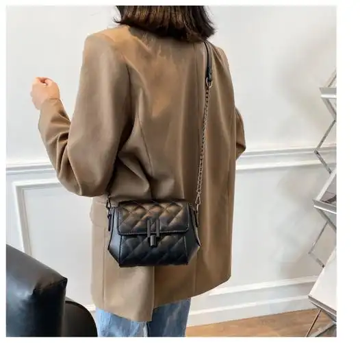 fenghou今年流行包包女2021春夏新款潮感ins时尚百搭链条斜挎包女斜