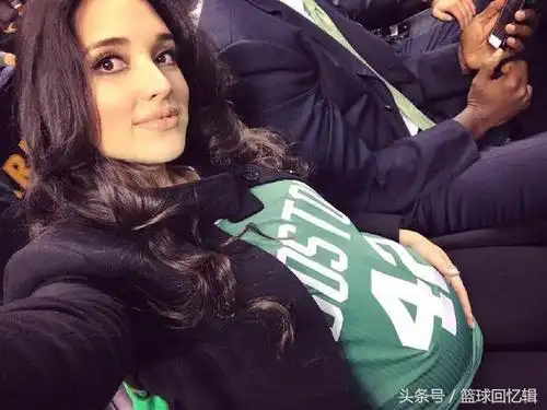 亿元合同,家有仙妻!霍福德才是nba中真正的人生赢家!