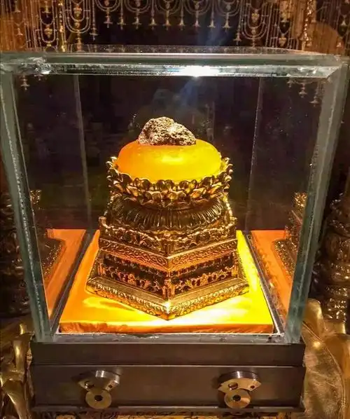 海外20多个国家知名华媒代表瞻礼南京牛首山佛顶骨舍利