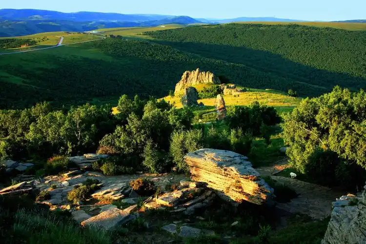 神奇的阿斯哈图石林