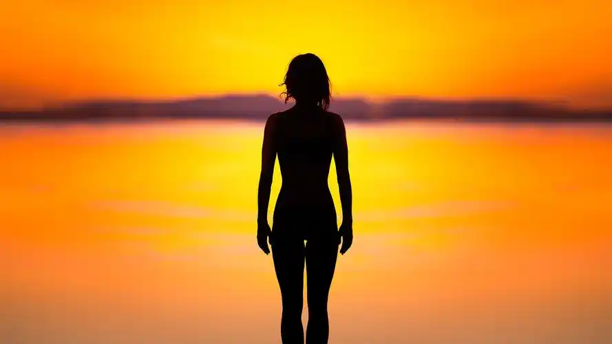 女孩剪影,日落 桌布 - 1920x1080 全高清