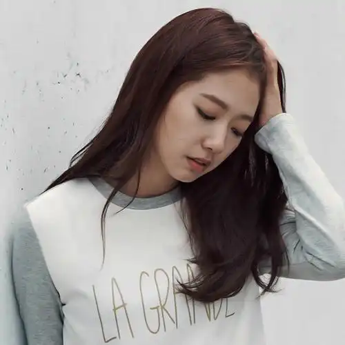 楼楼发的不好,这个才是巨蟹座,朴新惠,我的女神!