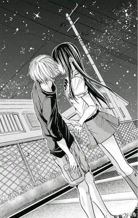 求一张男生低头吻女生的动漫图片