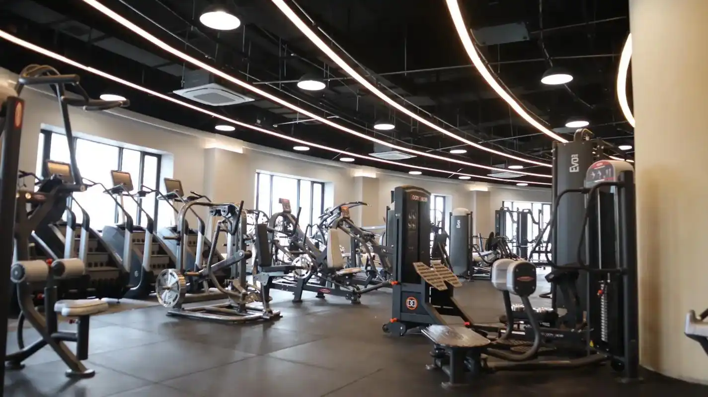 上海健身房力量训练器械天花板.忙了小半年的新店,终于,开张啦 - 抖音