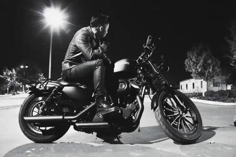 机车骑士哈雷硬汉883l美队同款