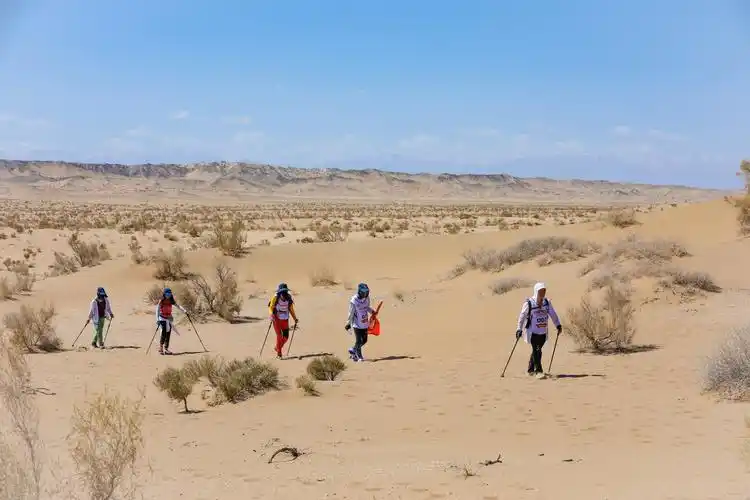 身心合一的奇迹力量敦煌戈壁徒步108公里