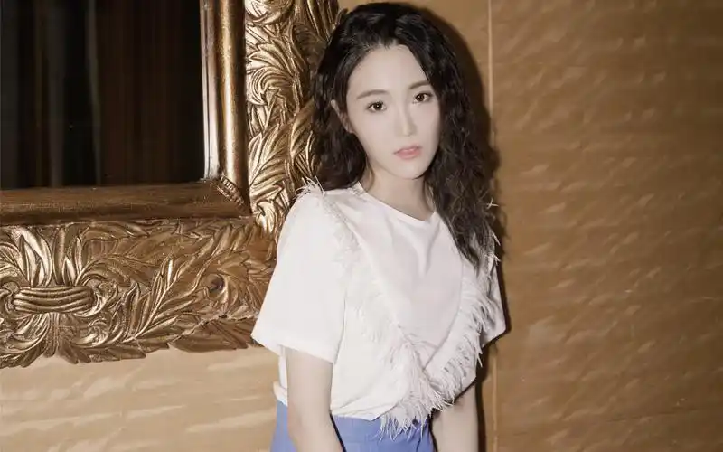 张可盈唯美写真图片桌面壁纸