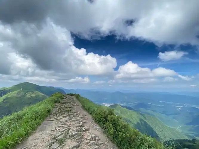 7月的武功山值得你开山顶干一碗泡面