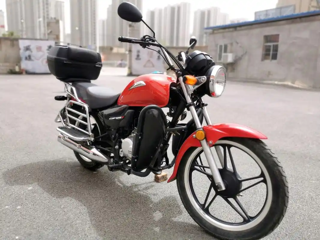 本田锐猛125复古太子 省油钓鱼车 22年本田锐猛cbf125复古小太子 钓鱼