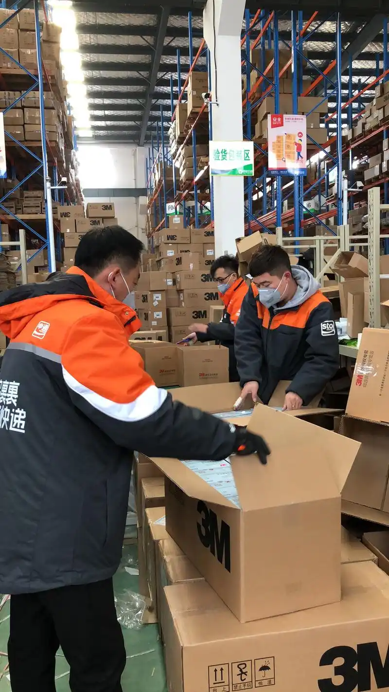 驰援武汉快递公司优先保障武汉应急物资百世提供免费运力