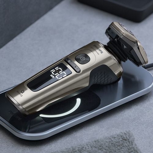 飞利浦(philips) 电动剃须刀 荷兰原装进口skiniq蜂巢9系智能光感刮胡