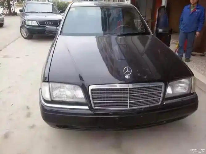 16190 | 回复: 28 奔驰s级论坛 93年的最老款奔驰280(多图)21楼发表于