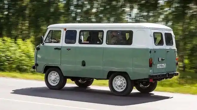 俄罗斯的模型厂商——红星 zvezda很多网友认为,面包车通常是指民用车