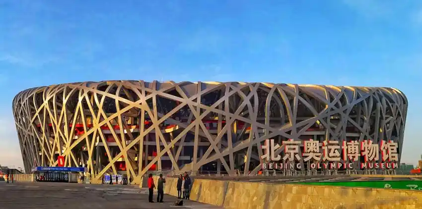 北京奥运博物馆是以奥运为主题的永久性的专题博物馆. 总面积约2.