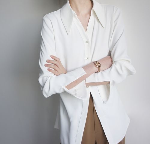 衬衫女长袖修身v领