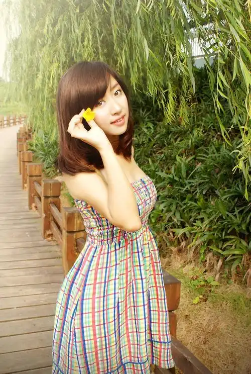 萌妹佘贝拉bella透明蕾丝诱惑福利写真