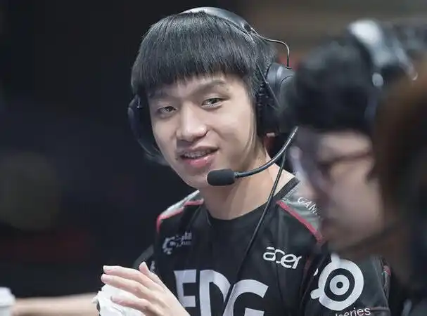 放下包袱再出发 clearlove7的前世今生_17173英雄联盟