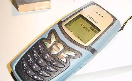 新机评测:具活泼气息的诺基亚5210(多图)_业界-通讯与电讯_科技时代