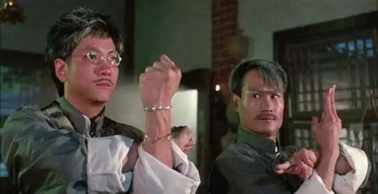 僵尸先生林正英,为了僵尸电影的事业,奉献自己宝贵的一生_李小龙_时候