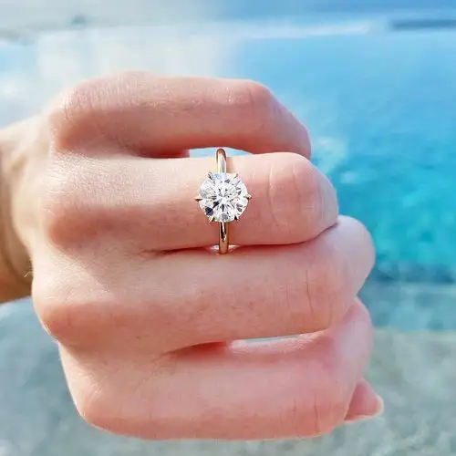 求婚蒂芙尼戒指爪白金婚定制18k1克拉莫桑钻戒手饰